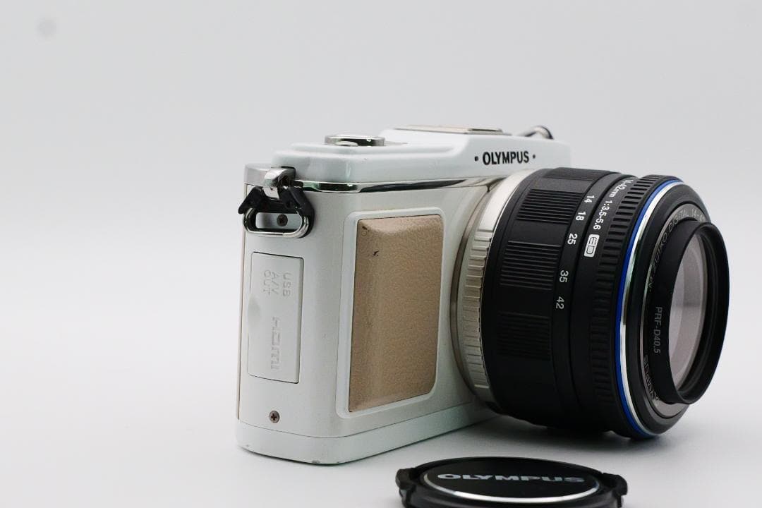美品 OLYMPUS オリンパス PEN E-P1 14-42mmレンズセット