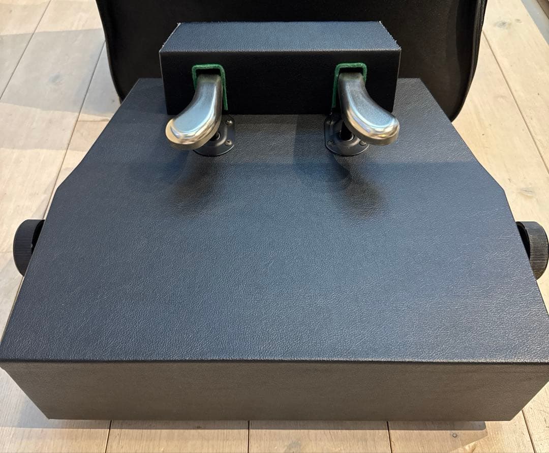 【お得な専用ケース付き♪】吉澤　ピアノ補助ペダル　AX-100 足台　補助台