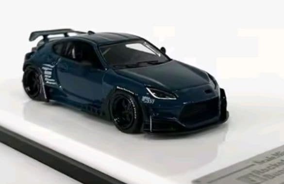 TOYOTA GR86 1/64 ミニカー