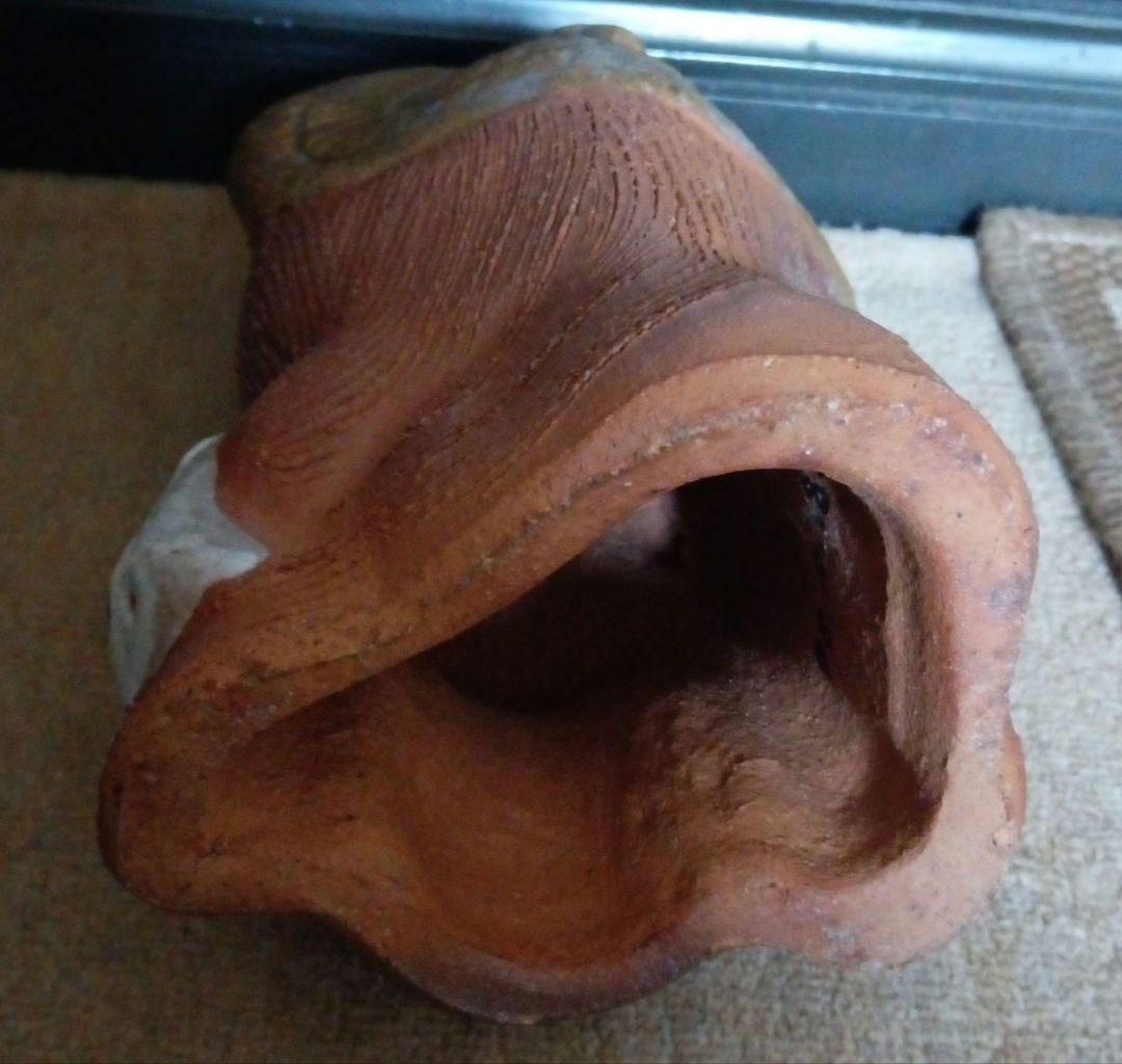 陶器製 タヌキの置物　縁起物