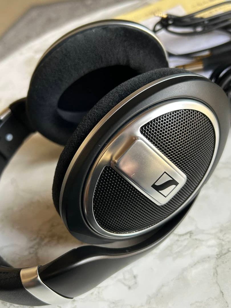 ゼンハイザー　ヘッドホン　HD599SE 美品