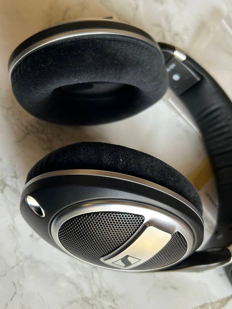 ゼンハイザー　ヘッドホン　HD599SE 美品