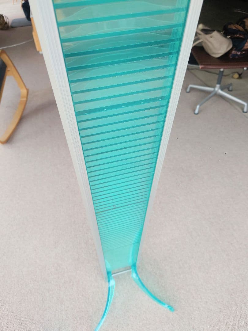 ポストモダン CD ラックタワー オブジェ グリーンが特徴的 購入時8万円程