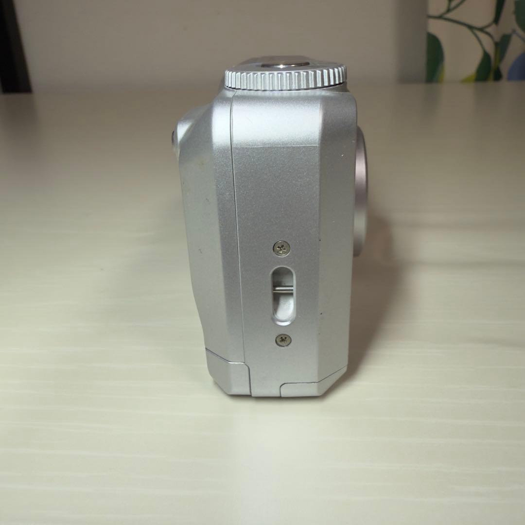 美品【単3電池で動く】自撮りもできるコンデジ PENTAX optio 230