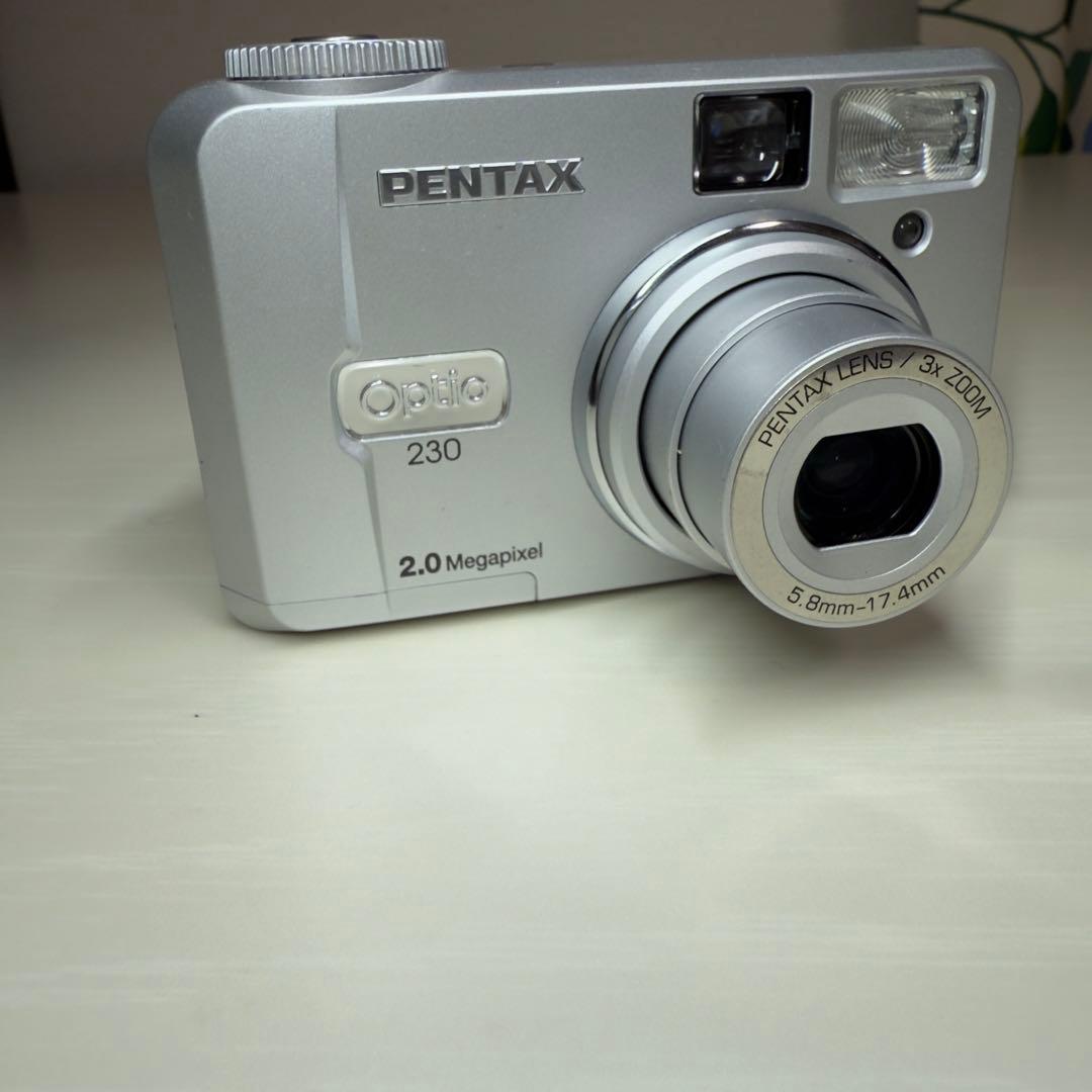 美品【単3電池で動く】自撮りもできるコンデジ PENTAX optio 230