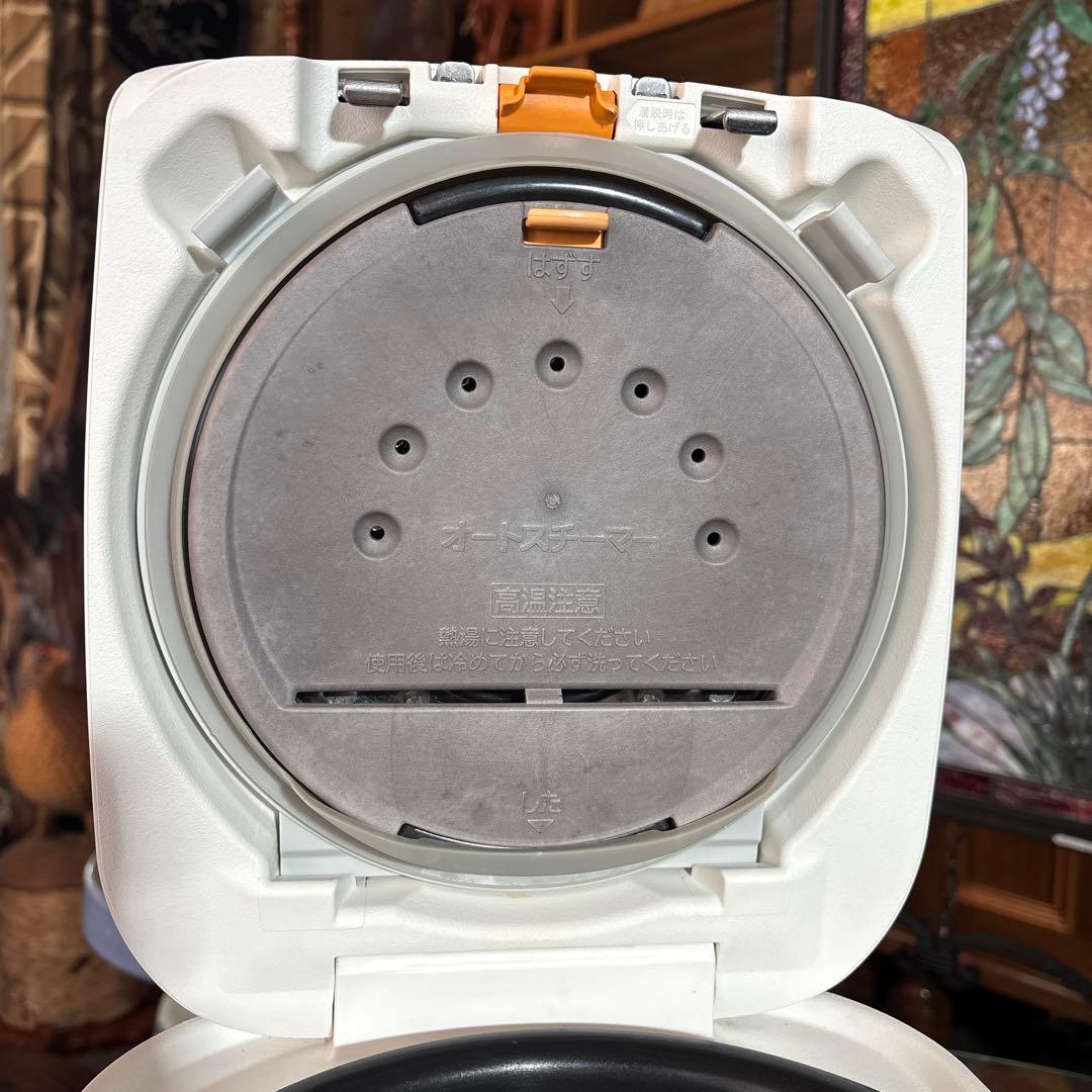 《みほ》HITACHI 圧力IH炊飯器 RZ-V1006M ホワイト