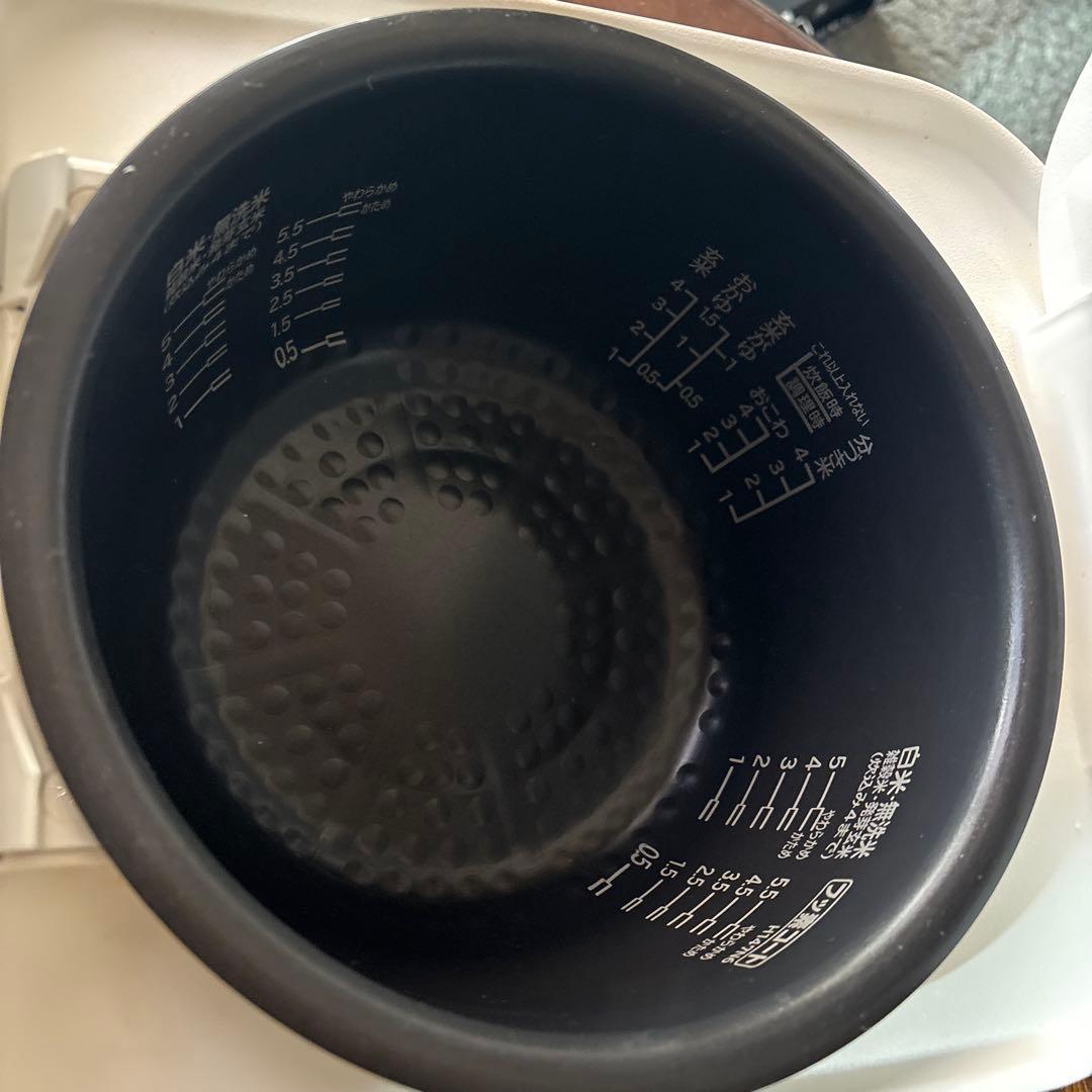 《みほ》HITACHI 圧力IH炊飯器 RZ-V1006M ホワイト