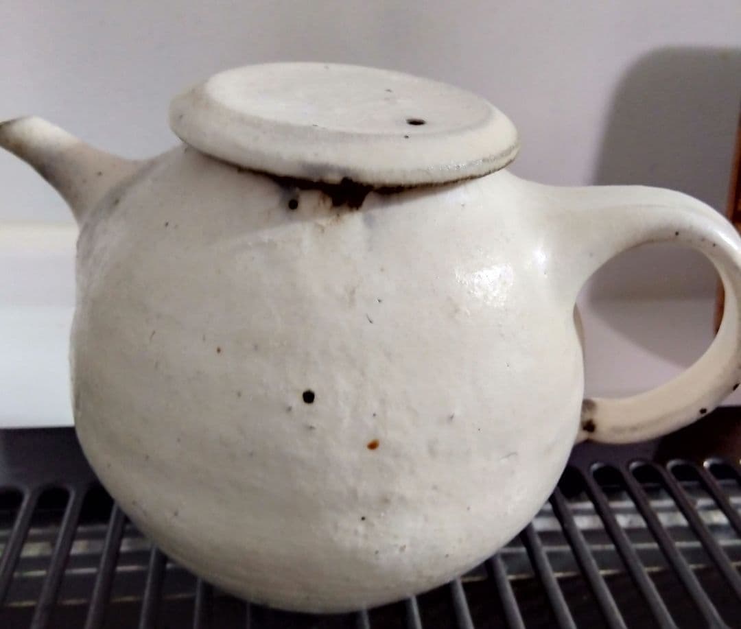 小山 乃文彦氏作品　粉引きポット