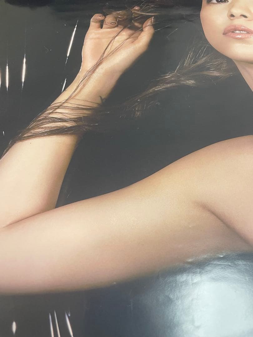 NAMIE AMURO QUEEN OF HIP-POP ポスター