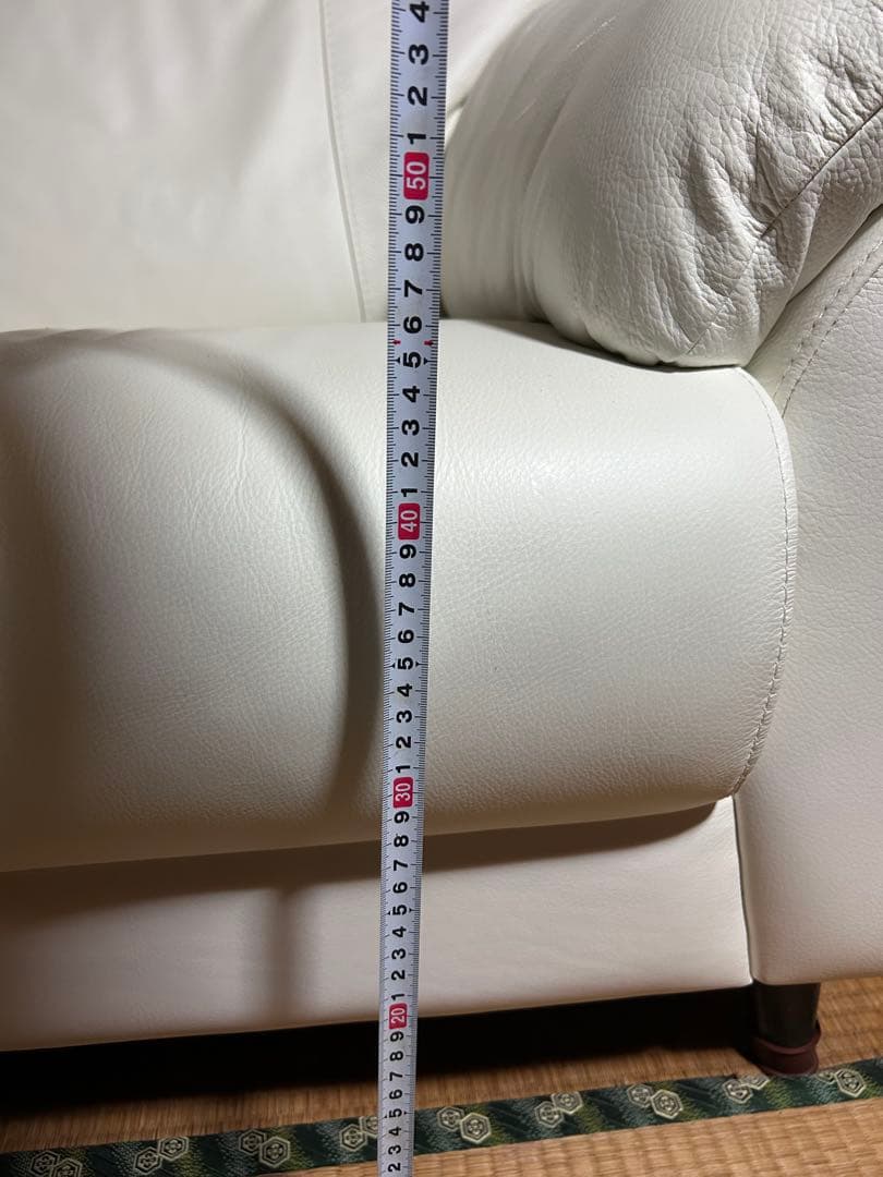 サコモデイ　ホワイトレザー 2人掛けソファ　Saccomodi