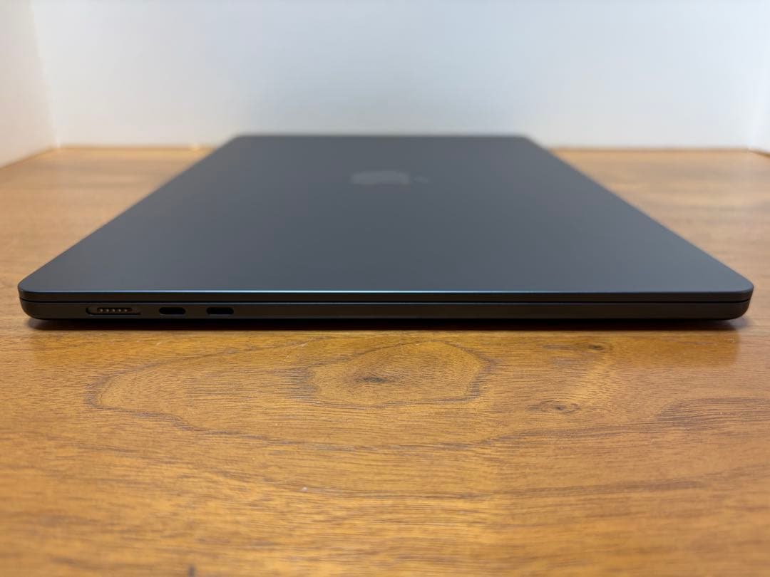 超美品❗️MacBook Air 2024 M3 15インチ ミッドナイト