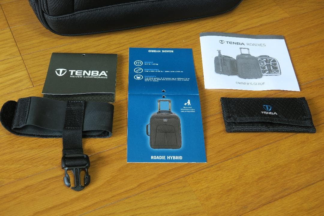 新品同様！Tenba 638-330 Roadie II カメラバッグ　キャリー
