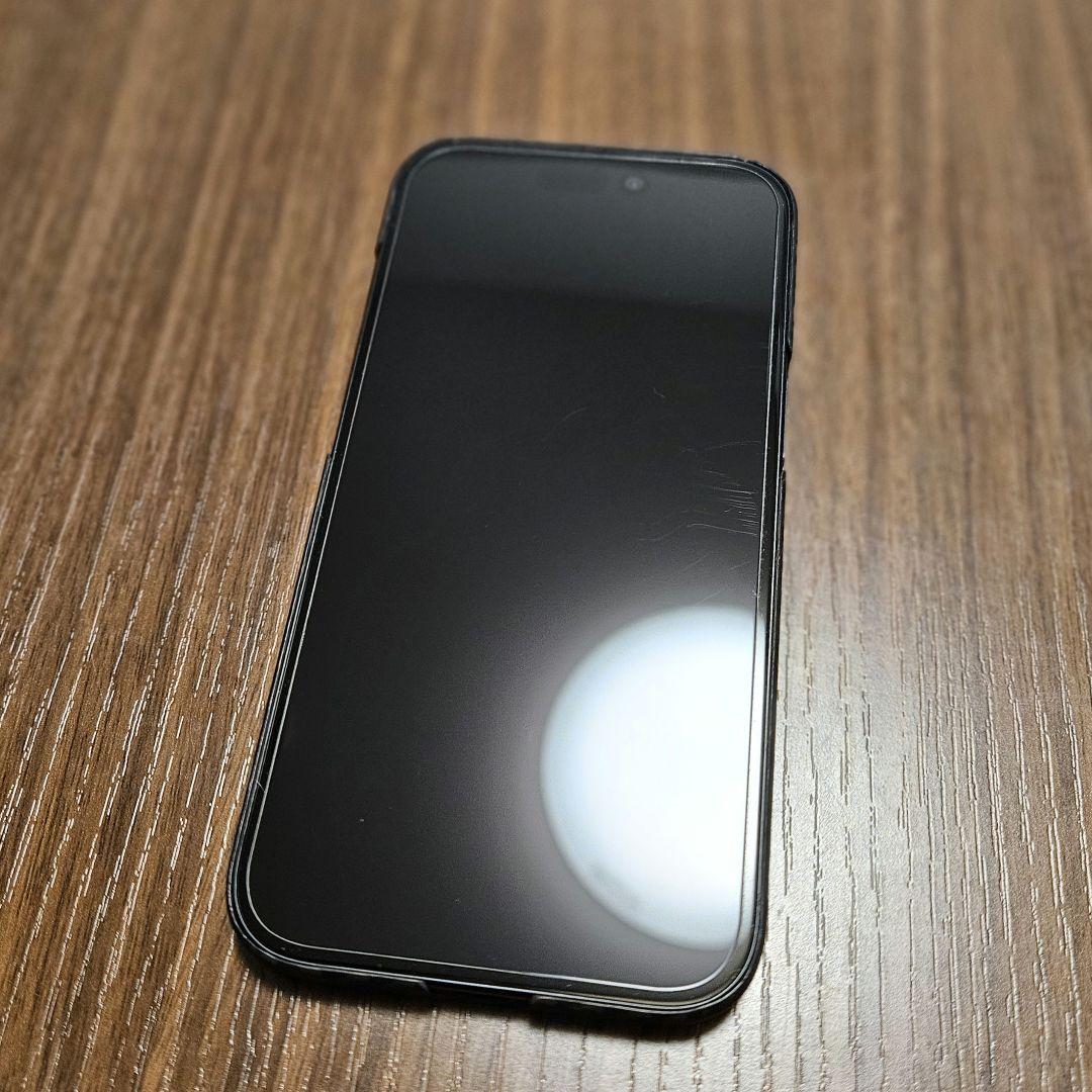 iPhone15 ブラック 256GB (DUROアラミドケース+MOFT)