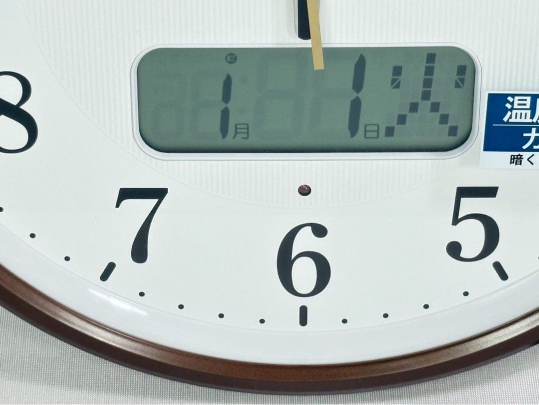 セイコー 掛け時計 直径35.0x5.2cm 電波 アナログ KX383B