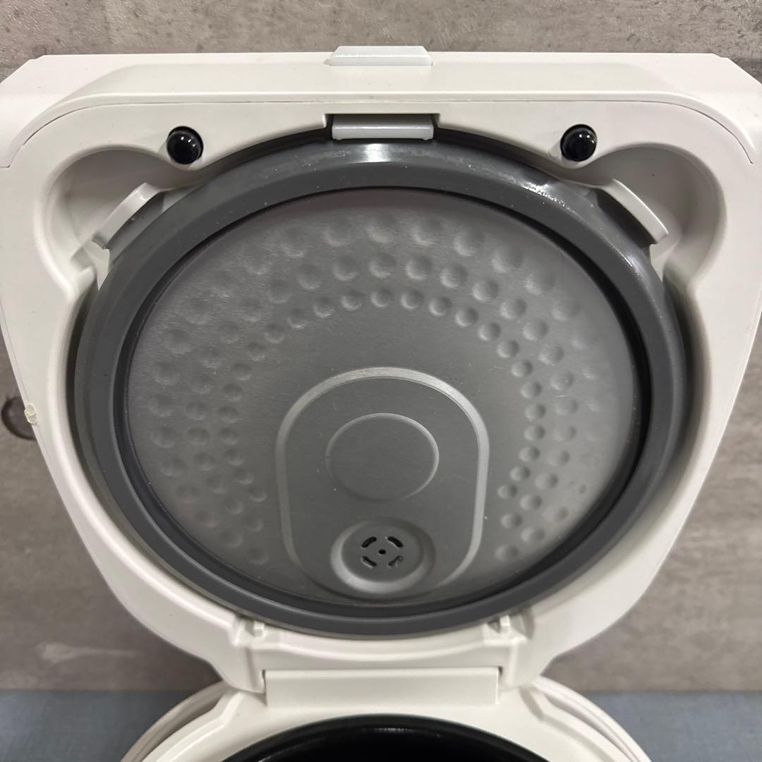 ☆TOSHIBA IH炊飯器 RC-10HW