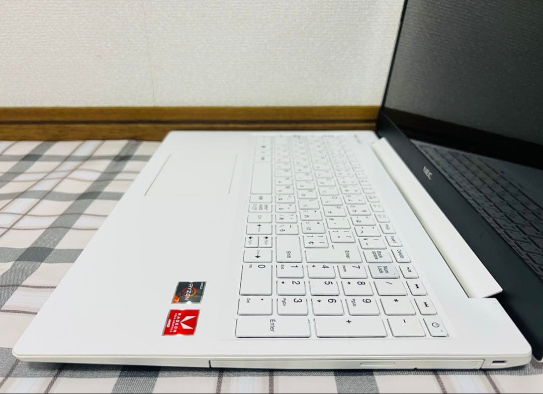 ☆高性能☆NEC Lavie NS600 Ryzen7/12gb/ssd256