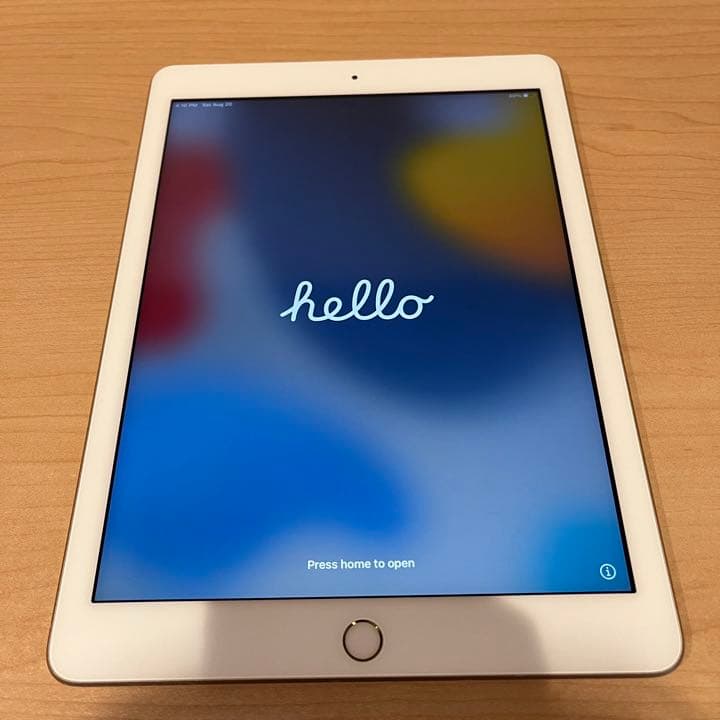 iPad (第5世代) 32GB ゴールド