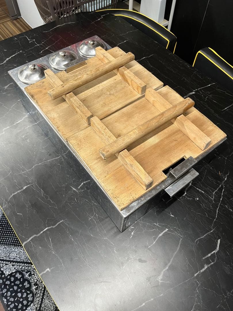 業務用 ガス式 おでん鍋 木製フタ付き 3仕切り