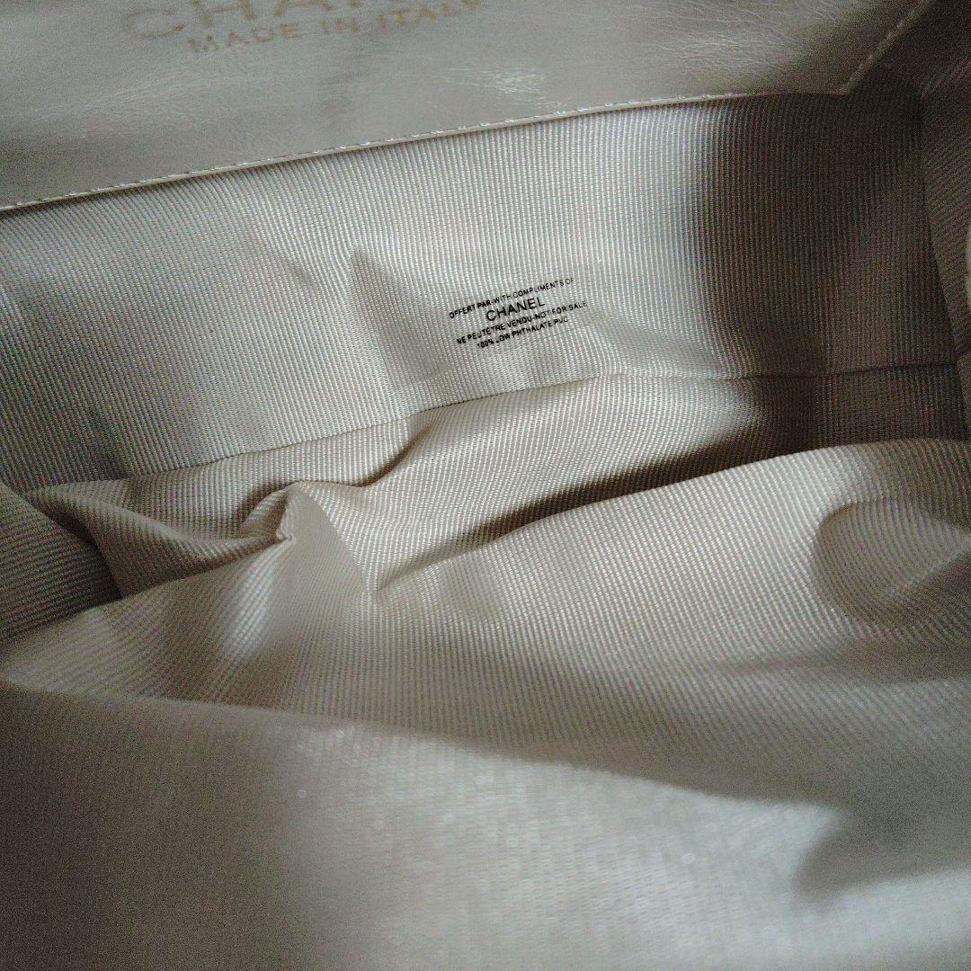 訳あり　CHANEL　がま口型チェーンショルダーバッグ　ノベルティー