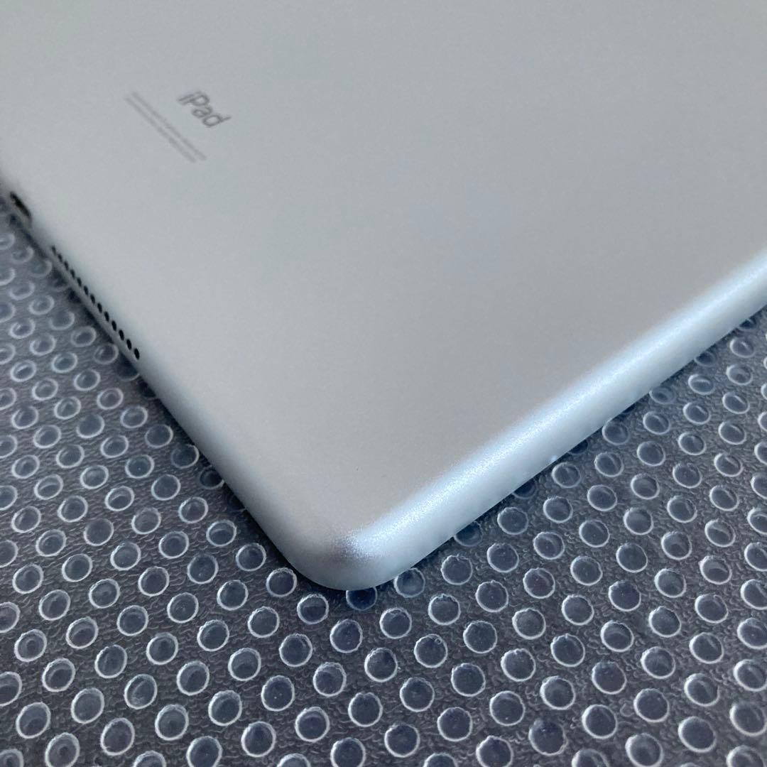 549【早い者勝ち】電池最良好☆iPad8 第8世代 32GB WIFIモデル☆