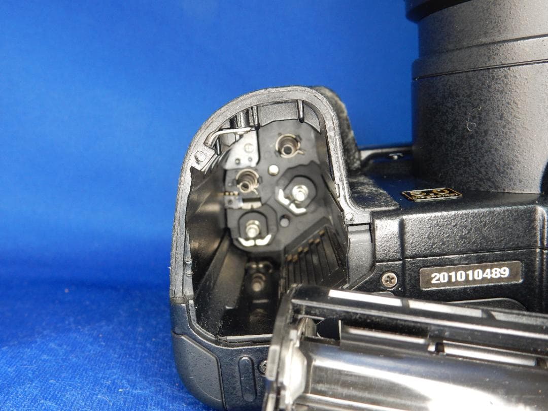 #3046 CAMEDIA E-20 OLYMPUS 希少極上品 ドライBOX付