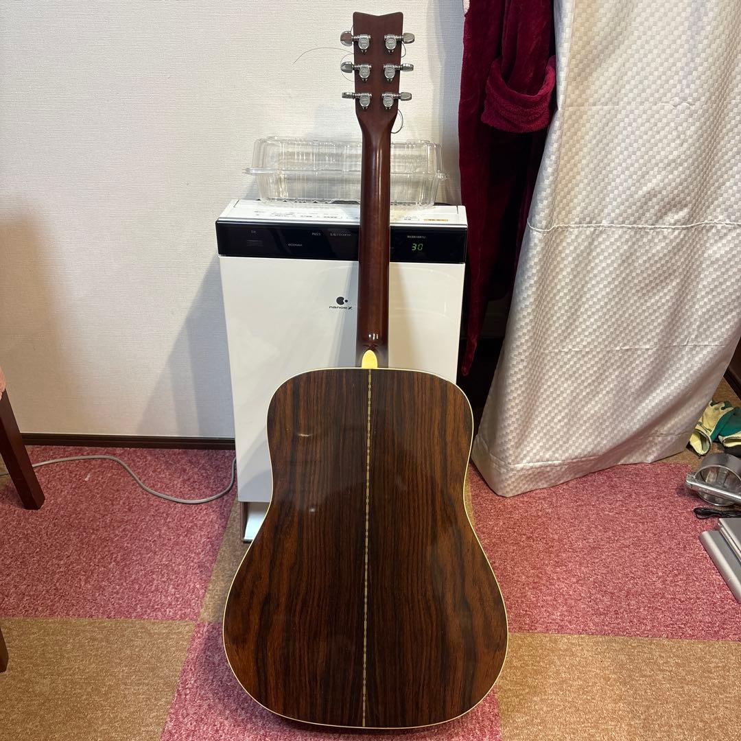 YAMAHA FG-301Bギター