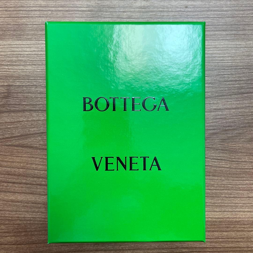 BOTTEGA VENETA 　iPhoneケース13.14.15pro用