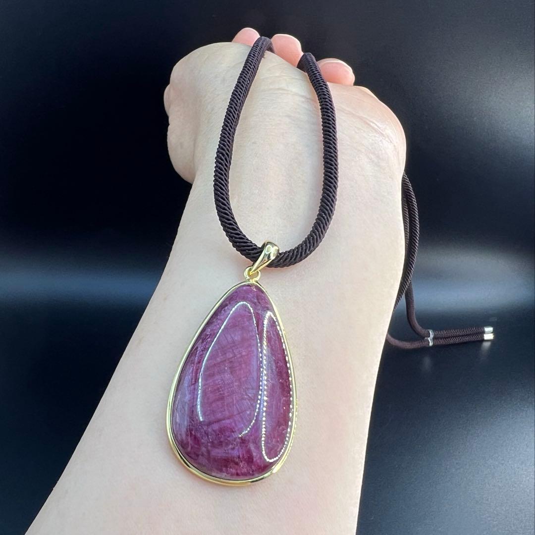 天然無処理大粒ルビーインゾイサイト しずく形ペンダントトップS925 海外鑑定書