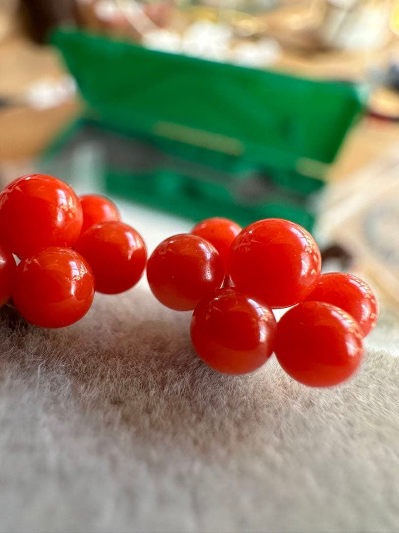 サンゴ　赤珊瑚　イヤリング　ピアス　アクセサリー　ヴィンテージ