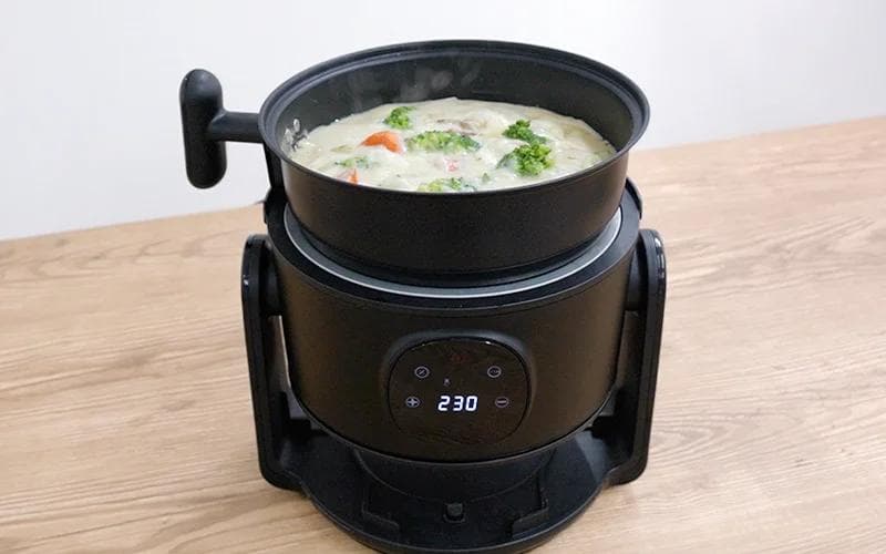 揚げ物も煮込みもできるエアフライヤー「フライ２バディ」 サンコー　THANKO