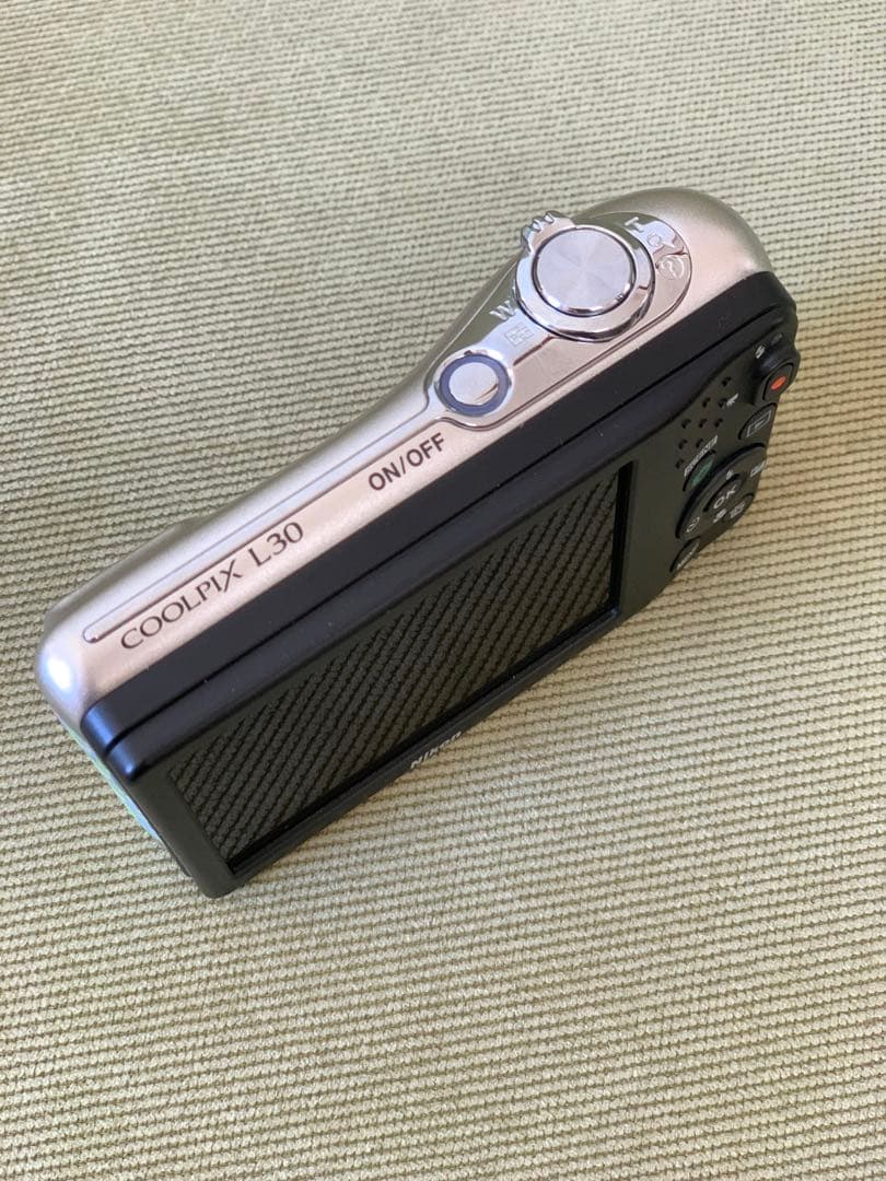 ニコン COOLPIX L3（シルバー）コンパクトデジタルカメラ