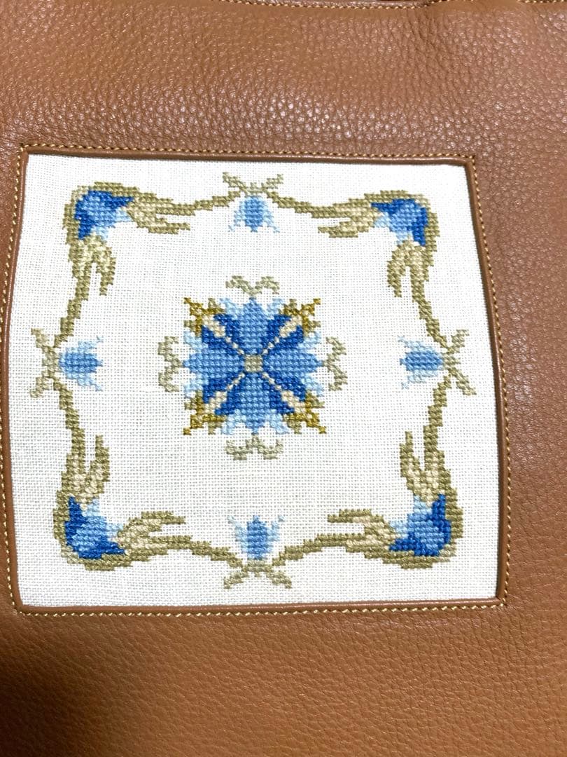 未使用　デンマーク刺繍　本革トートバッグ
