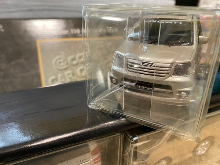 @car.110限定コレクション9 TOYOTA NOAH