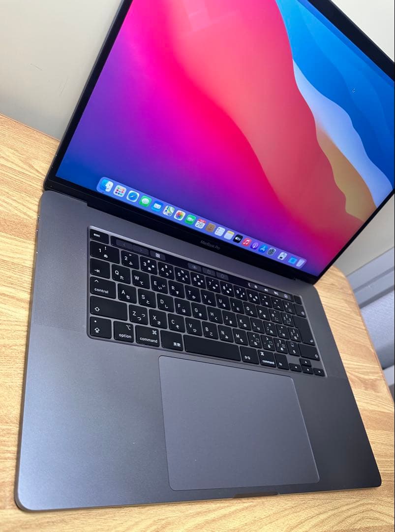 Macbook Pro 2019 16inch corei7, メモリ 32Gb