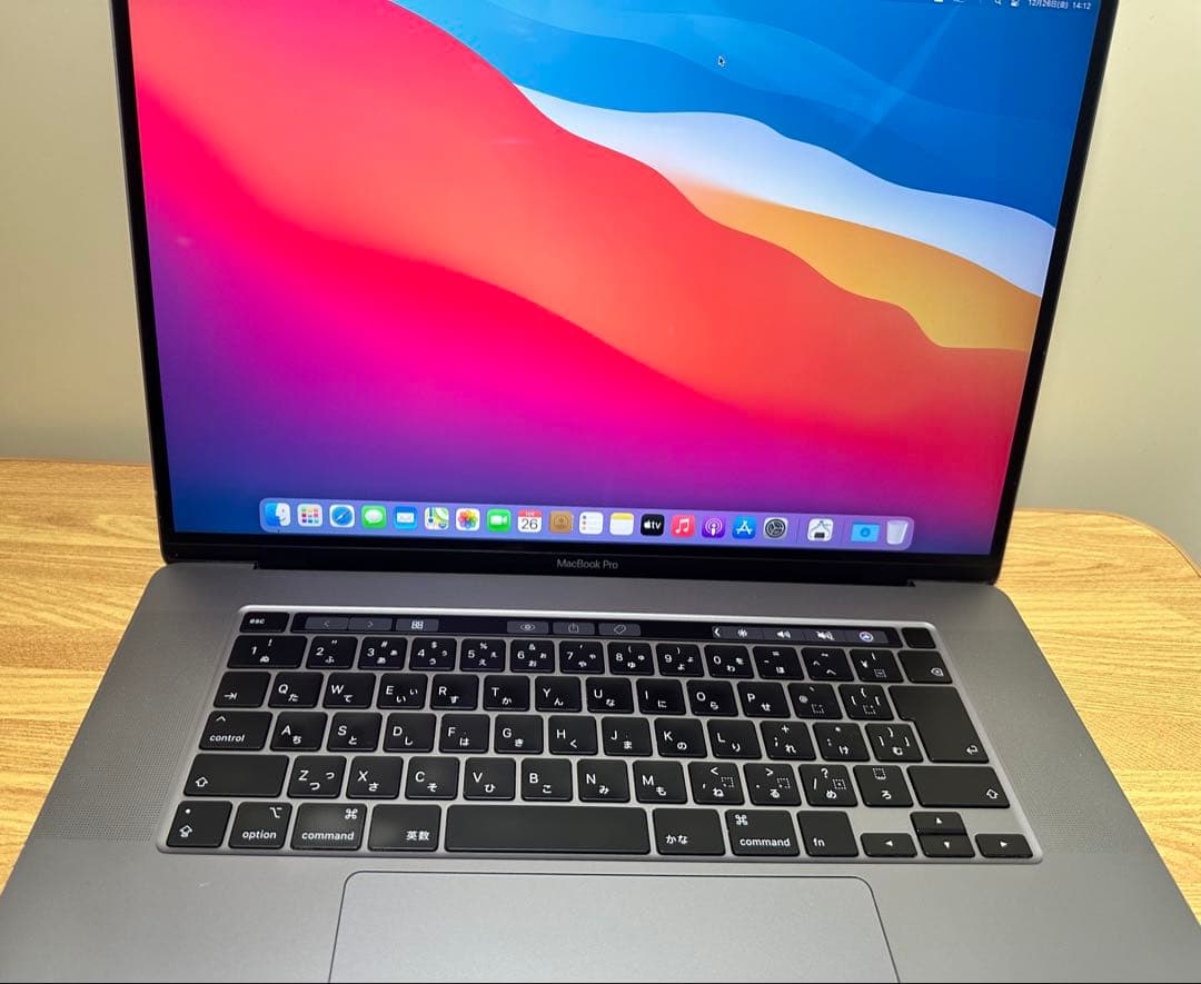 Macbook Pro 2019 16inch corei7, メモリ 32Gb