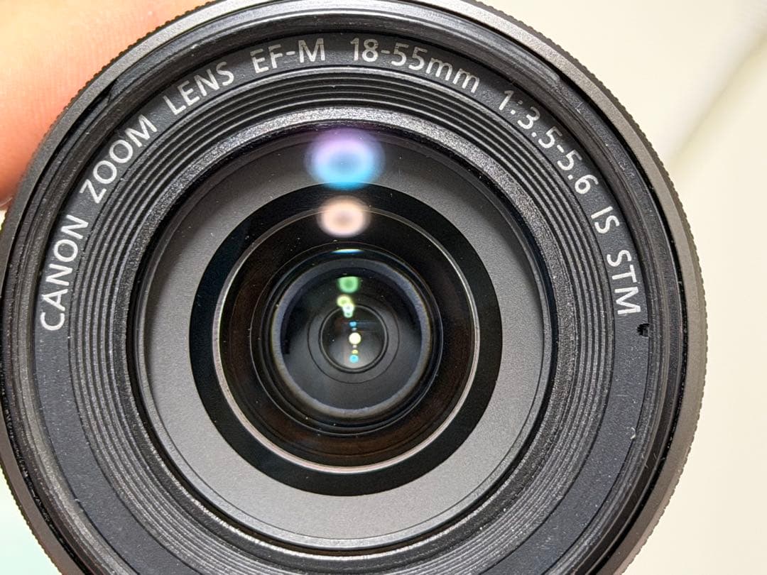 Canon EOS M ミラーレスカメラ 18-55mmレンズ付き