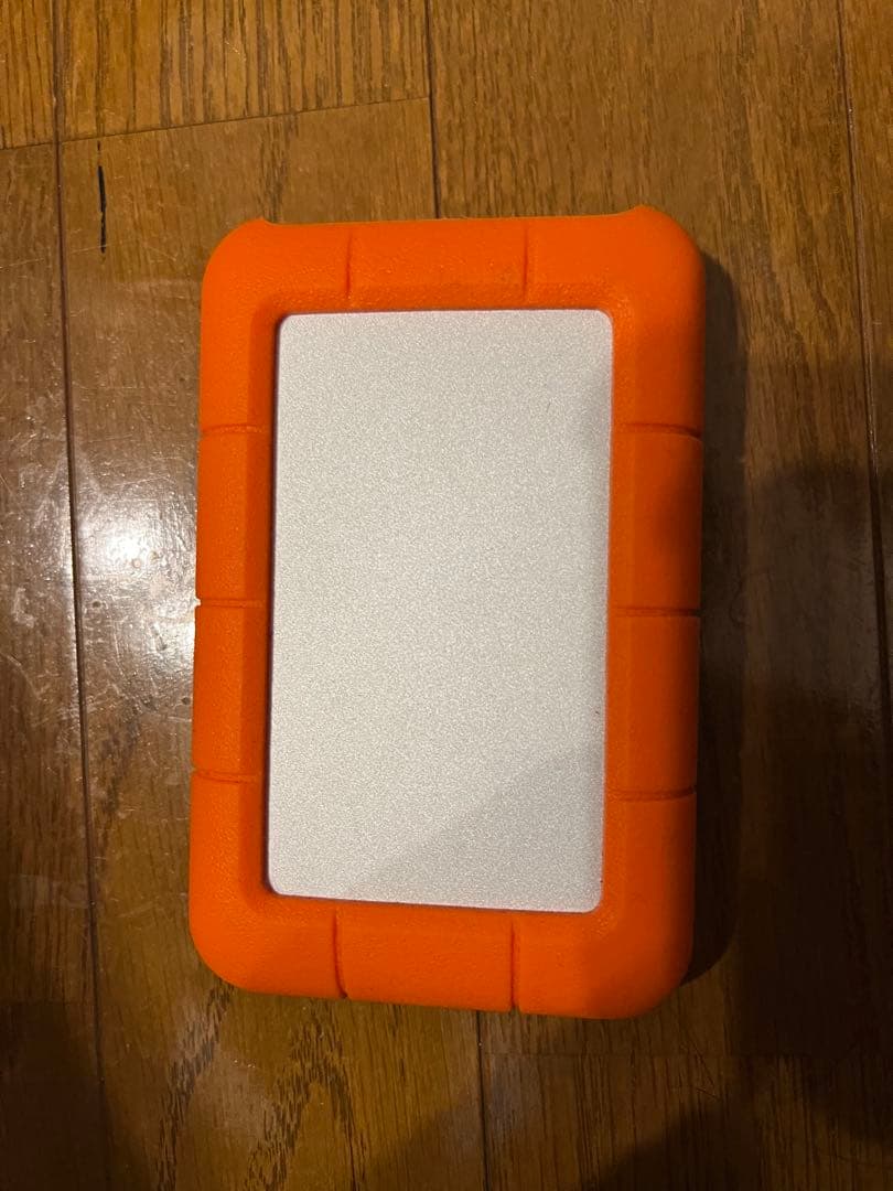 【本日限り大特価】4TB LACIE 外付けハードディスク　値下げ可