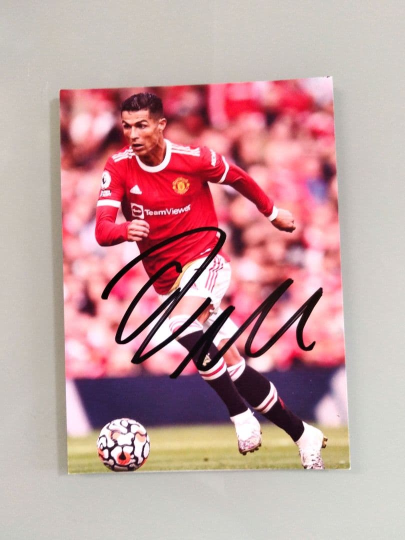セール中…ロナウド直筆サイン入り2Lサイズ写真…
