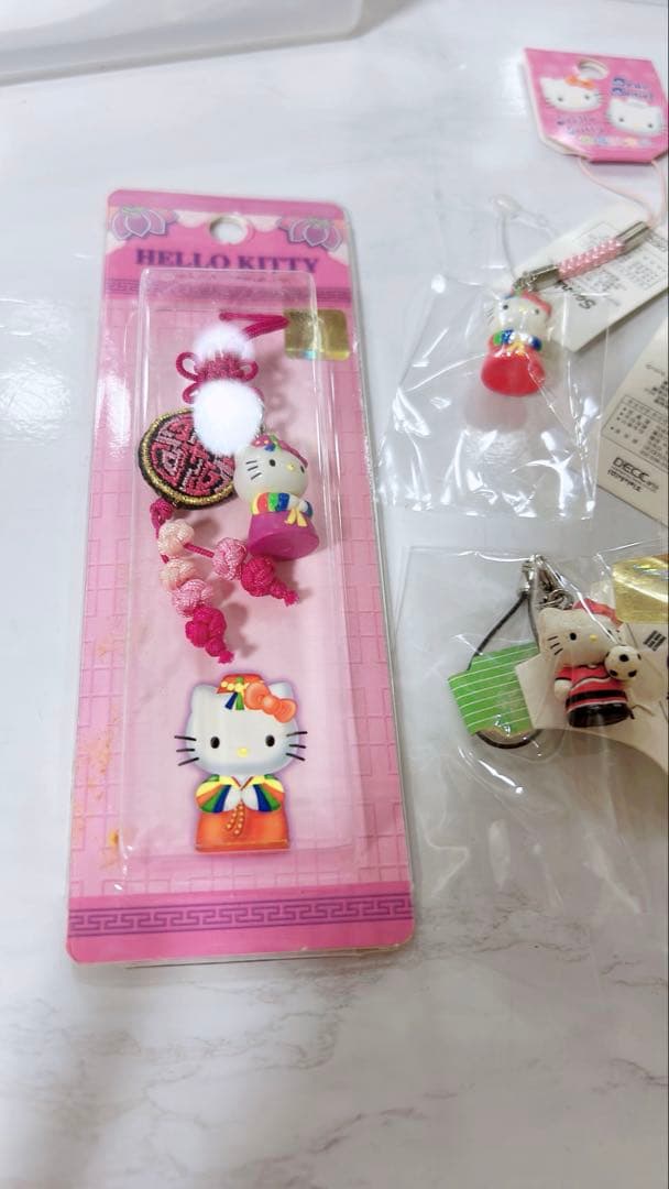 ハローキティ 海外キティ 韓国 根付けセット