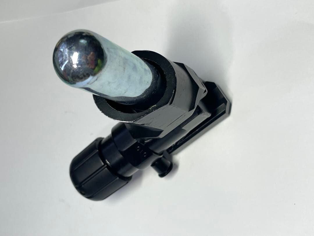 サンプロジェクト製 CO2 レギュレータ フォアグリップタイプ 16g 加工品