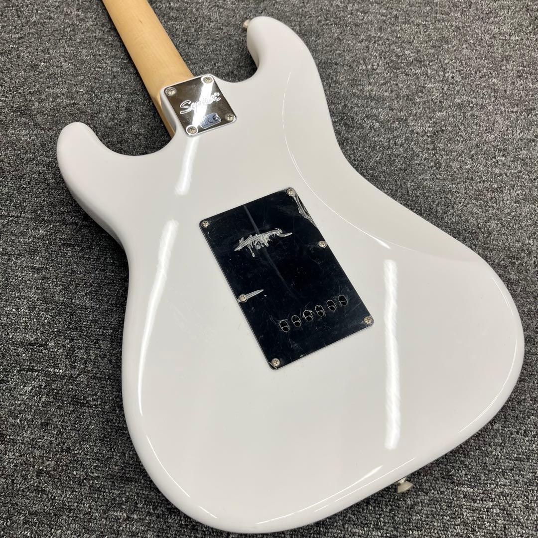 【11856】Squier Affinity Series ストラト 限定色
