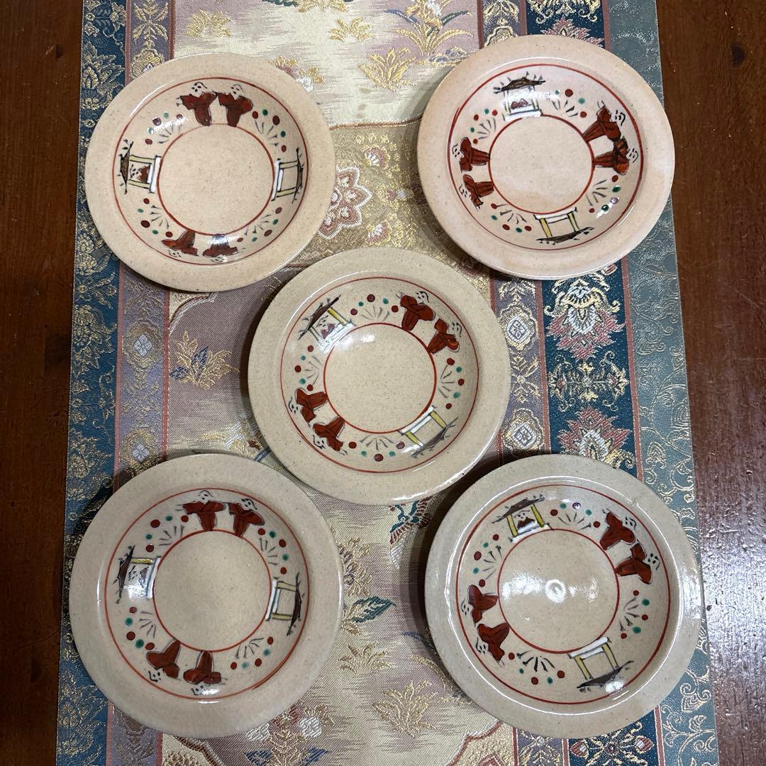 赤膚焼＊奈良絵　高台皿５