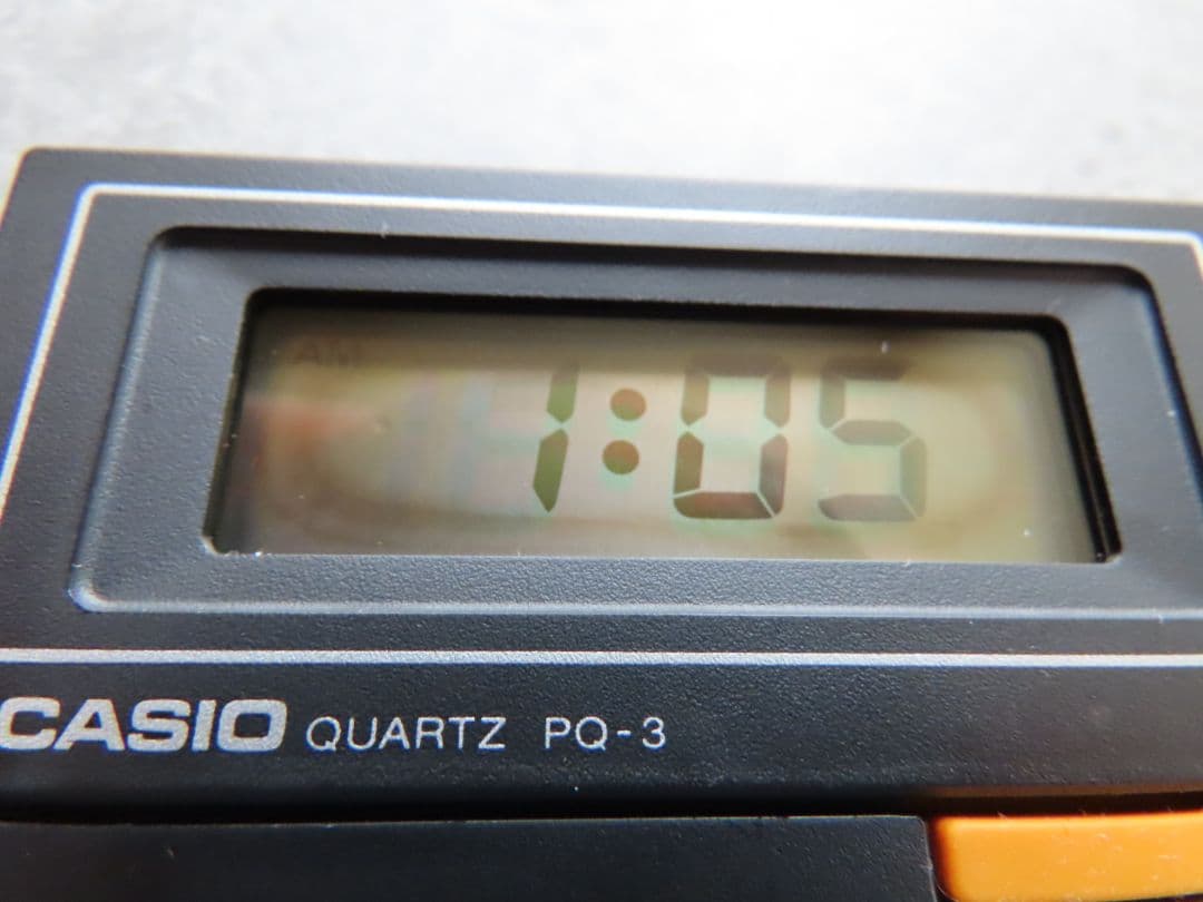 デジタル カシオ デジタル時計 置き時計　CASIO QUARTZ pq-3