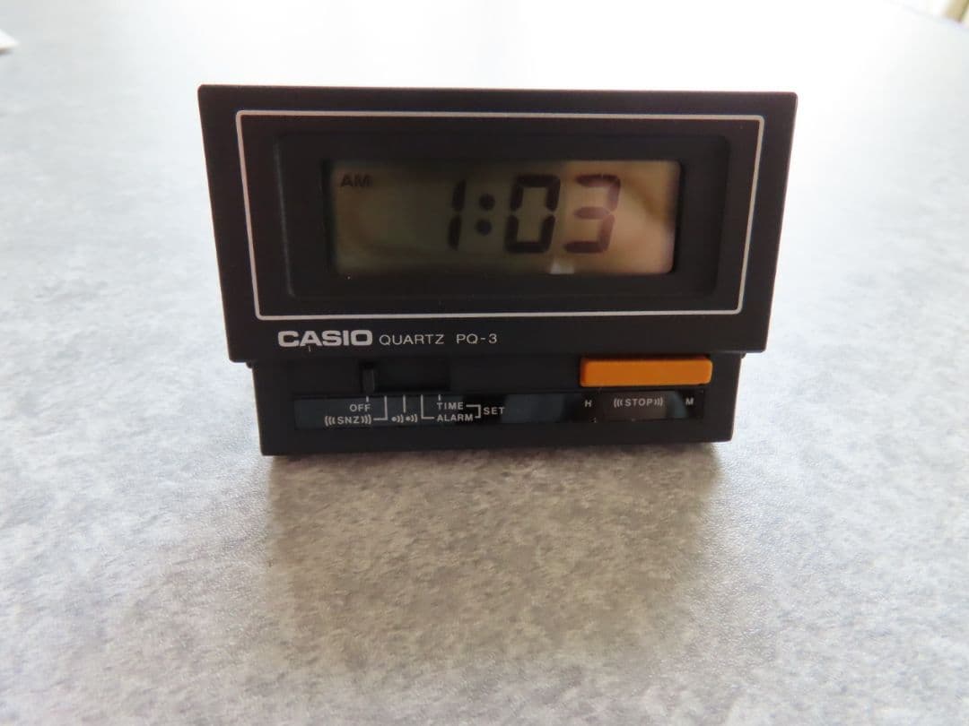デジタル カシオ デジタル時計 置き時計　CASIO QUARTZ pq-3