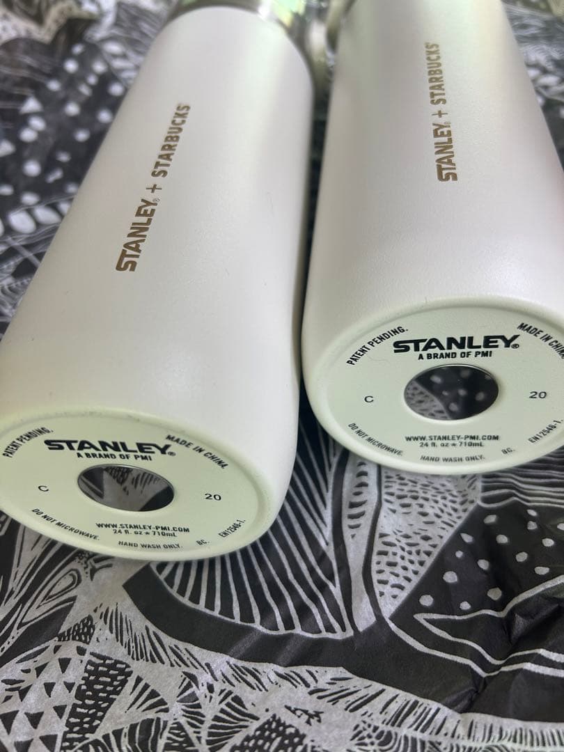 韓国スタバ　海外スターバックス　スタンレー　タンブラー　正規品　710ml