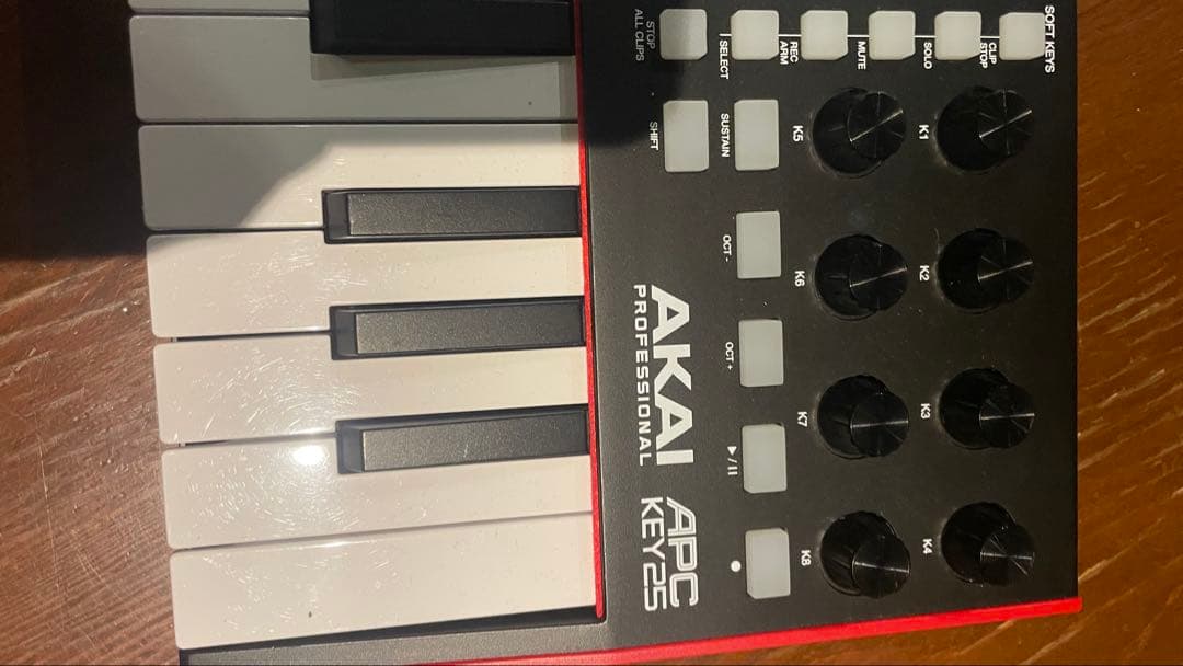 AKAI APC Key 25 MIDIキーボード