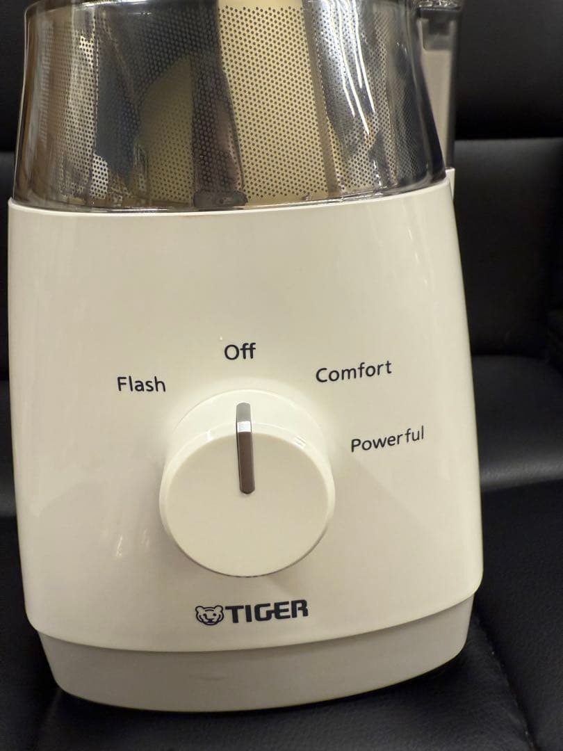 TIGER タイガー ミキサー スムージー　SKT-G100 氷も砕ける