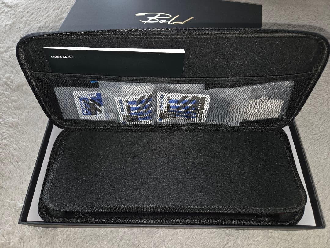 モークブレード　メカニカルキーボード レッド