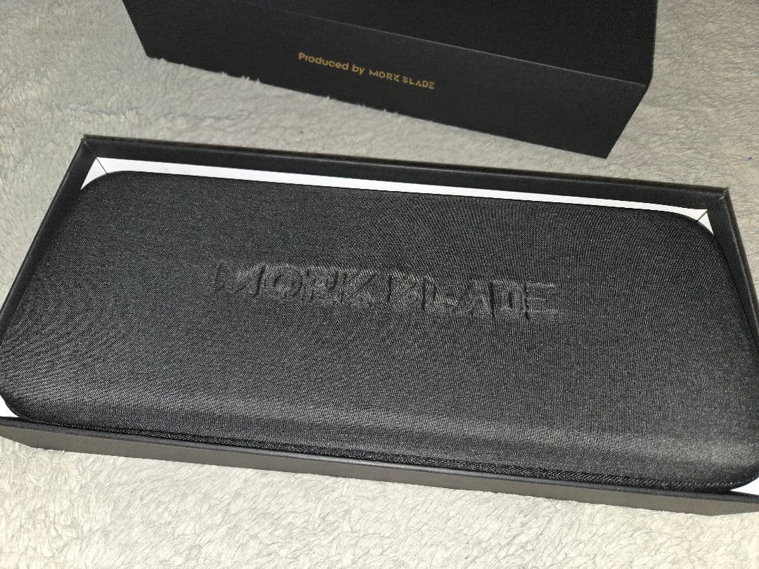 モークブレード　メカニカルキーボード レッド