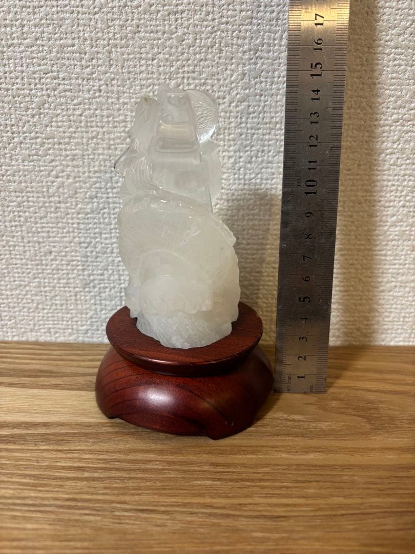 氷彫刻 ドラゴン 龍　置物 木製台座付き